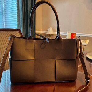 Woven Brown Tote or Shoulder Bag